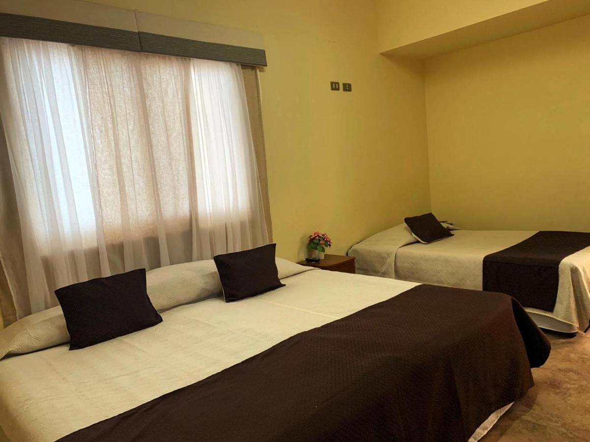 Juku Hostal Calama Zewnętrze zdjęcie
