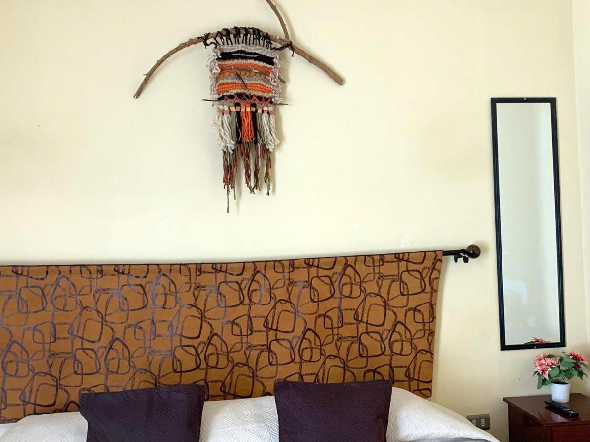 Juku Hostal Calama Zewnętrze zdjęcie